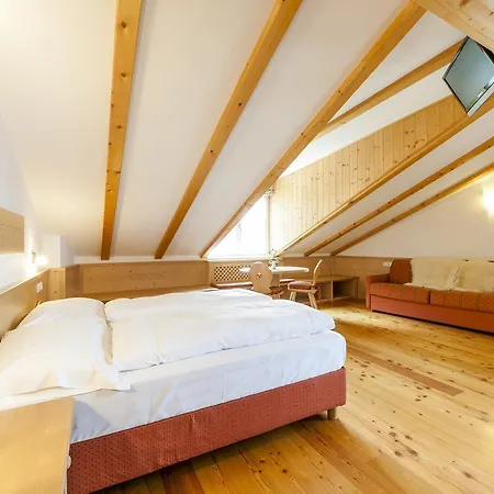 Berggasthof Alpina Dorfner Inn *